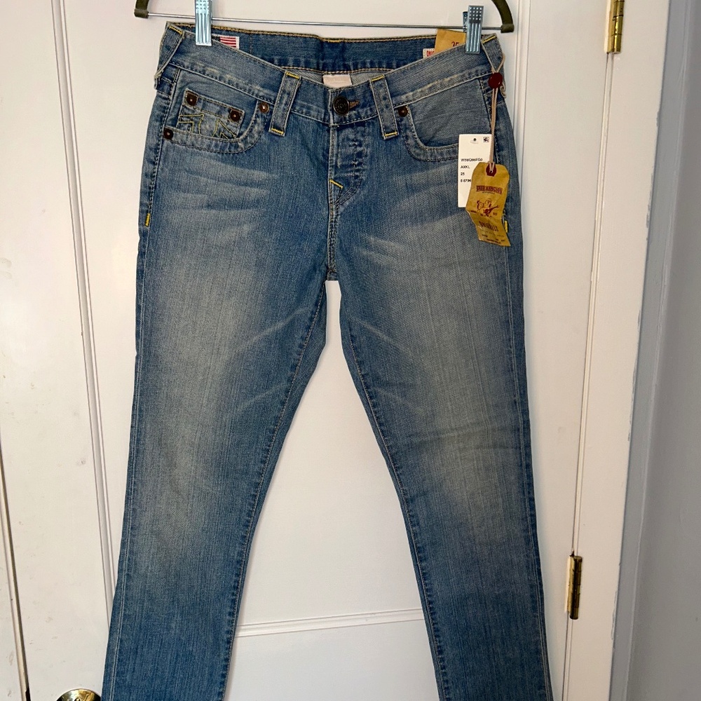 NWT True Religion "Briana" Jean, Womens mid-rise 25x31